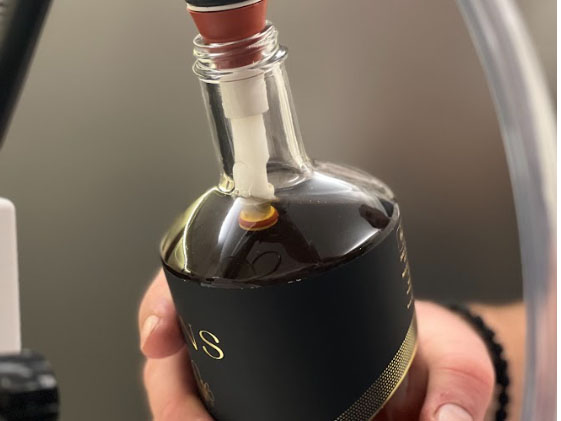 VINS premium pakovanje – zlatotisk etiketa