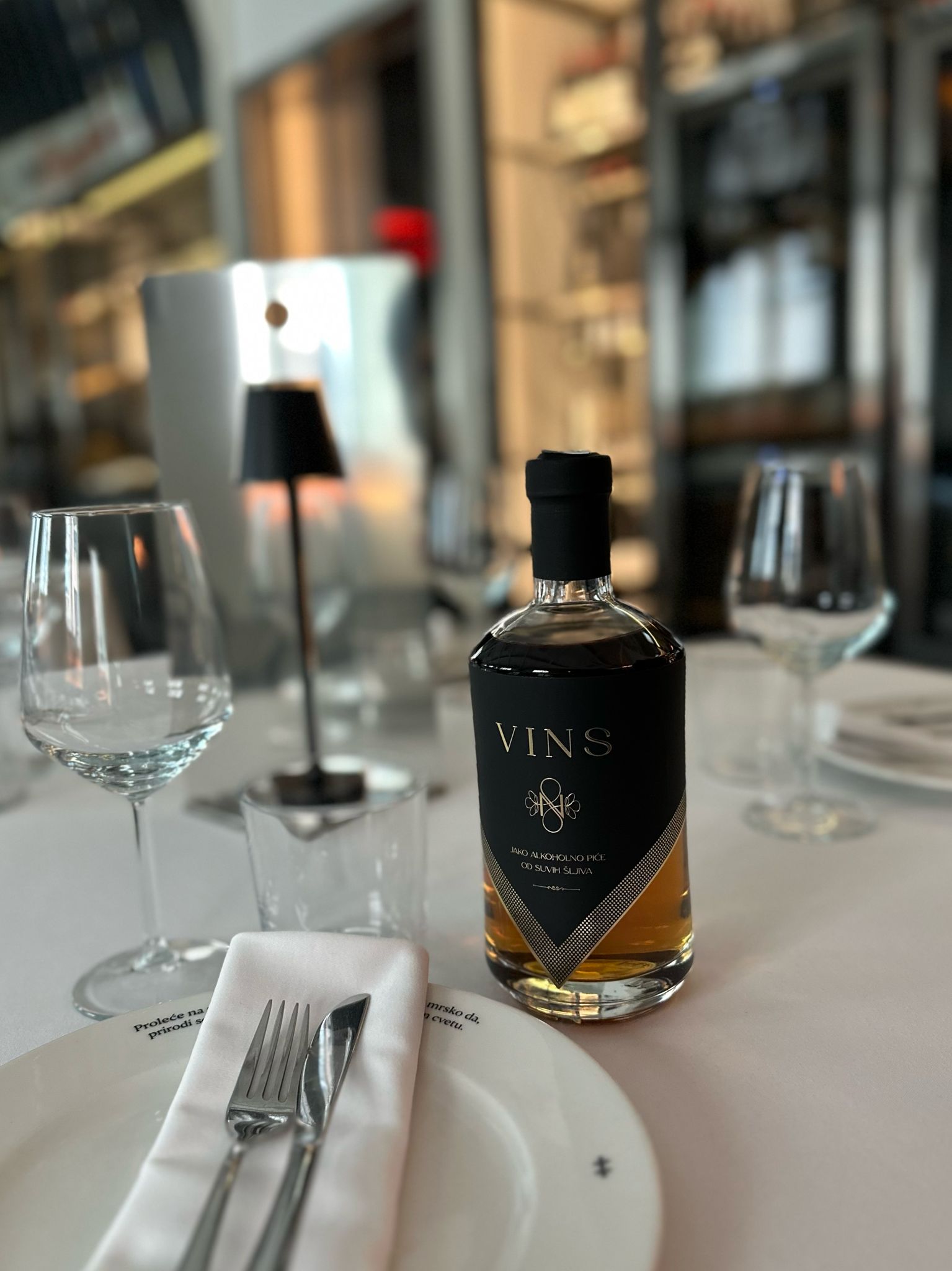VINS rakija od suvih sljiva u kombinaciji sa fine dining jelima